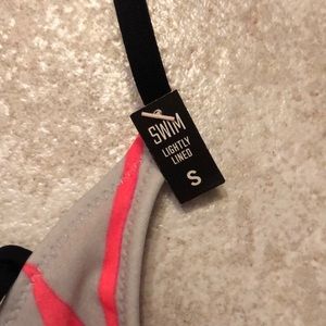 PINK Victoria's Secret Swim - Pink Victoria secret bikini top PINK Victoria's Secret Swim - Pink Victoria secret bikini top